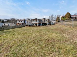 135 Bucks Rd, Cranberry Township, PA 16066