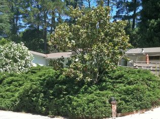 11 Estates Dr, Orinda, CA 94563