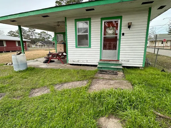 708 Park Ave, Breaux Bridge, LA 70517