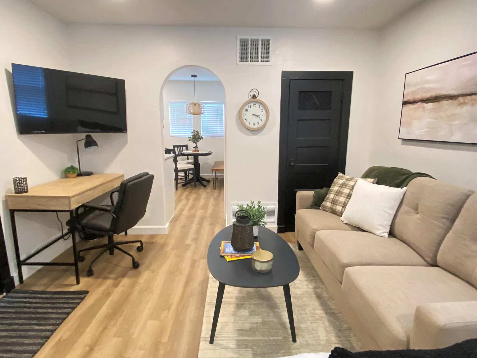 1219 E Boulder St — Photo 4