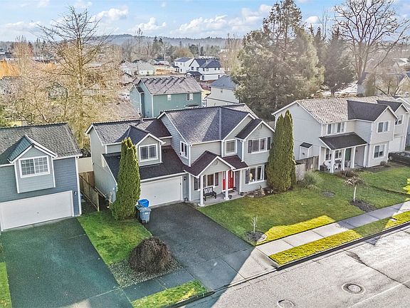4th image of 15702 53rd Street Ct E