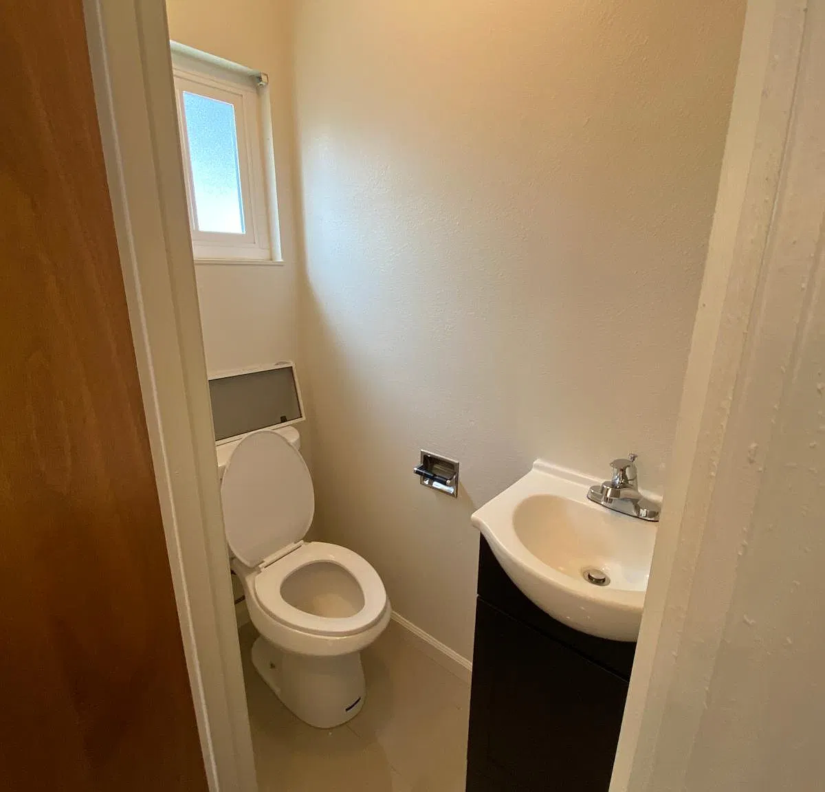 Studio, $995 — Photo 3
