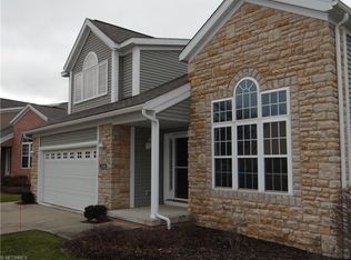 7610 Willow Ln, Macedonia, OH 44056