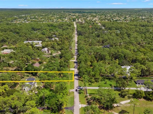 5925 Westport LN, NAPLES, FL 34116