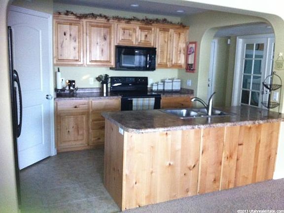 3rd image of 5043 W Calton Ln Unit 101