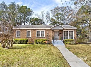16 E Chadwick Dr, Mobile, AL 36606