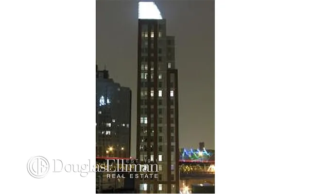 Rented by Douglas Elliman | media 25