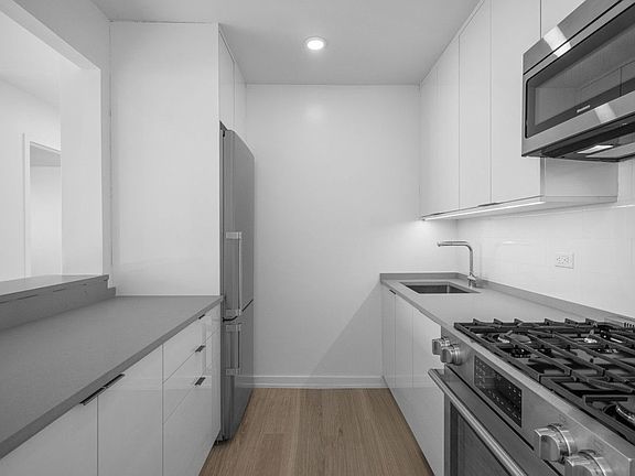4th image of 55 W End Ave APT S7j
