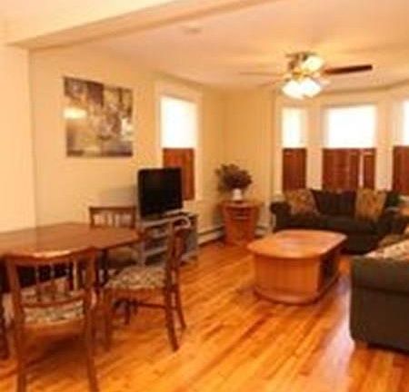4th image of 28 Cornwall St #1