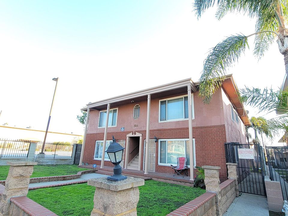 126 E Buckthorn St Inglewood CA Zillow