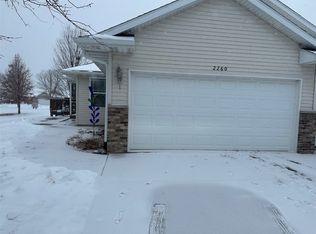 2260 49th St, Marion, IA 52302