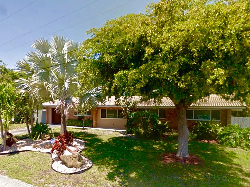 1st image of 1509 NE 27th Dr