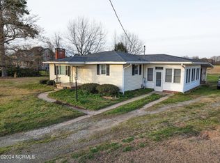 1190 Old Smith Chapel Rd, Mount Olive, NC 28365