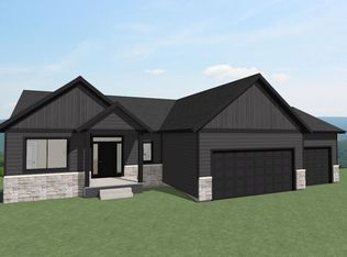 2511 Swallow Ridge Cir, Brookings, SD 57006