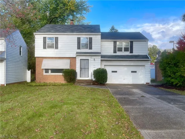 1449 Brainard Rd, Lyndhurst, OH 44124