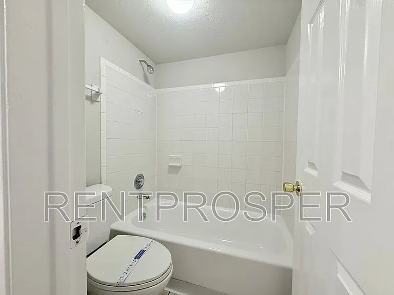 4117 S Semoran Blvd #22 — Photo 7