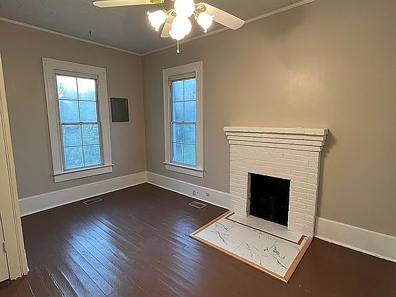 5th image of 6887 W College St
