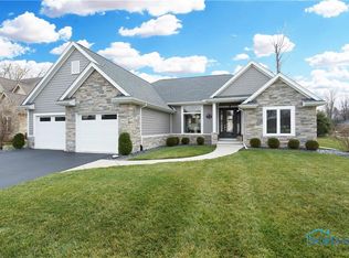 7907 Rockspring Ct, Maumee, OH 43537