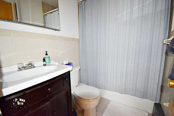 Rented by Bold New York | media 10