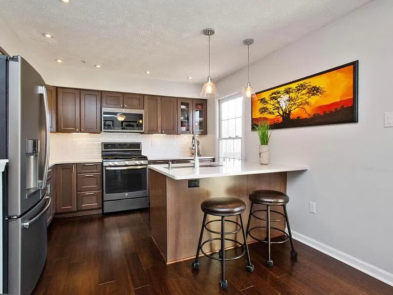 7976 Brightlight Pl — Photo 4