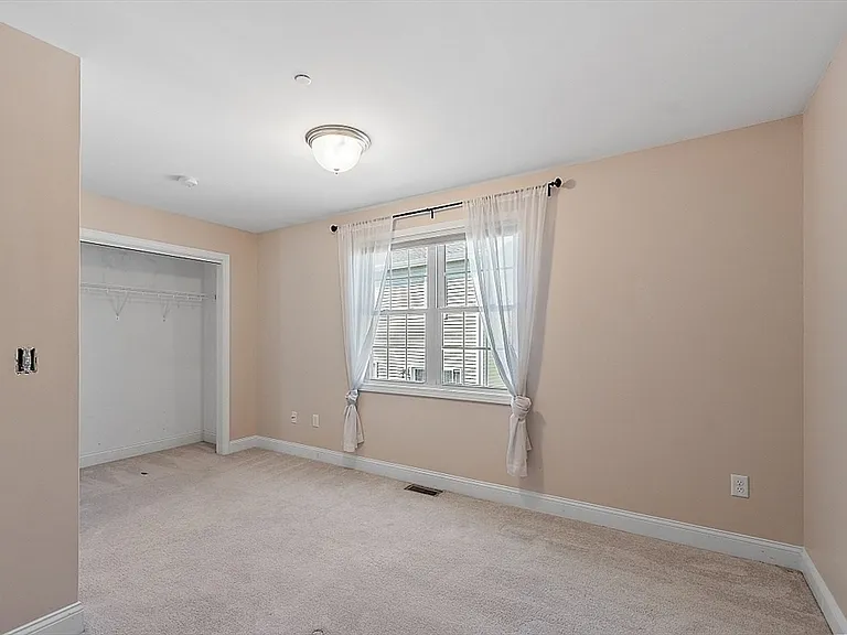 311 Littleton Rd #20 — Photo 24