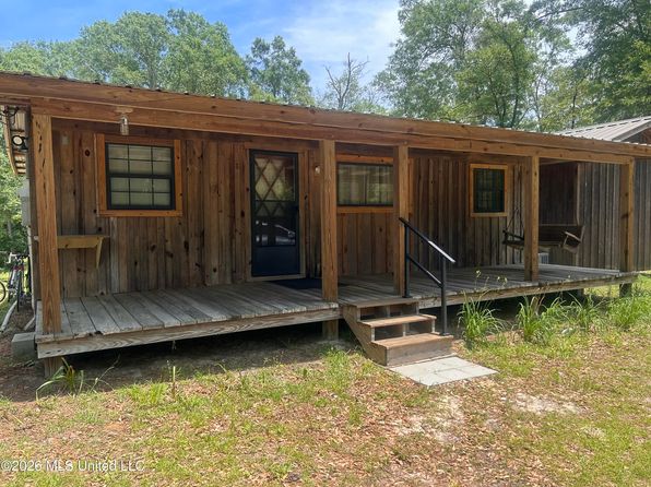 2881 Wire Rd E #A