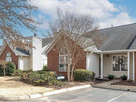 2nd image of 304 Woodruff Park Ln