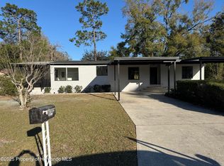 8385 N Shady Fork Way, Dunnellon, FL 34433