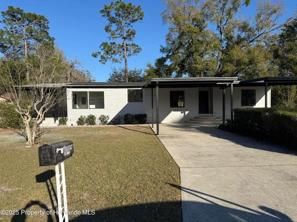 8385 N Shady Fork Way, Dunnellon, FL 34433