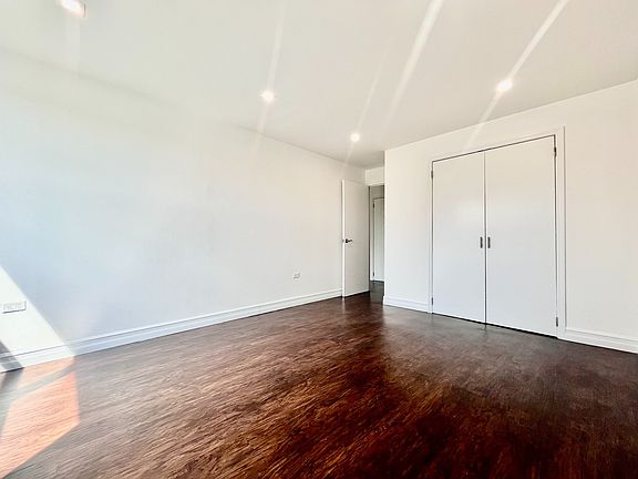 4th image of 150 W 225th St APT 6J