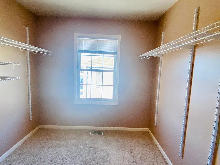 1112 Ekstam Dr #4 — Photo 18