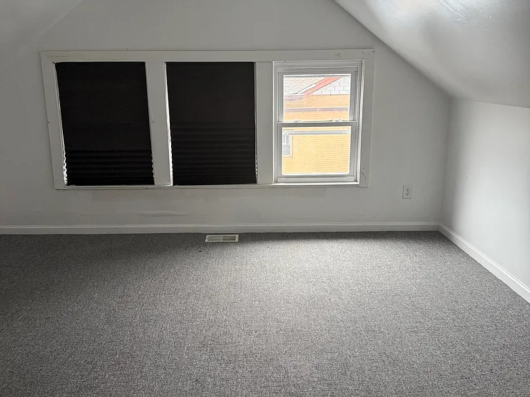 10 Frances Pl — Photo 10