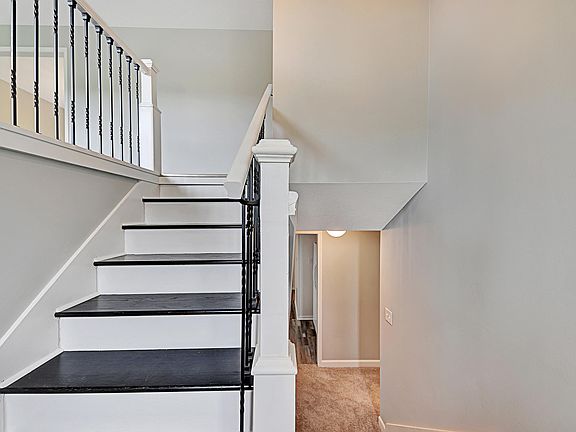 2nd image of 8716 Glen Echo Dr
