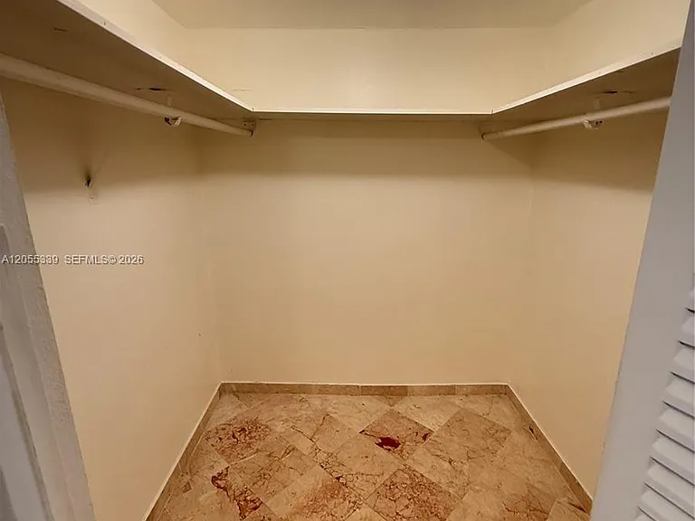 2025 NE 164th St #716 — Photo 6