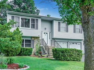 4 Independence Way, Howell, NJ 07731