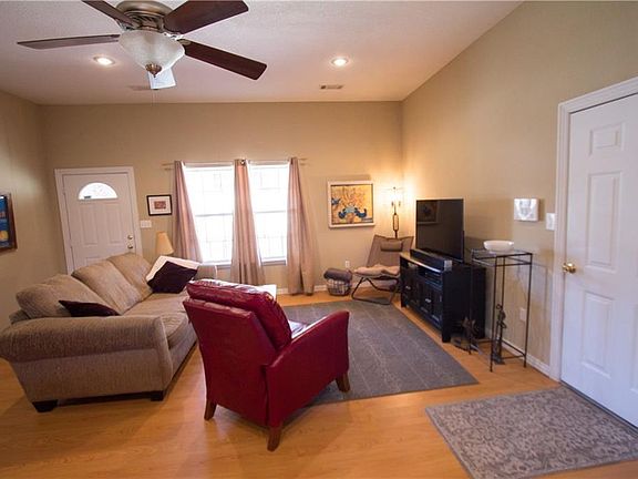 5th image of 1112 N 21st St