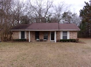 661 State Highway 147 N, San Augustine, TX 75972