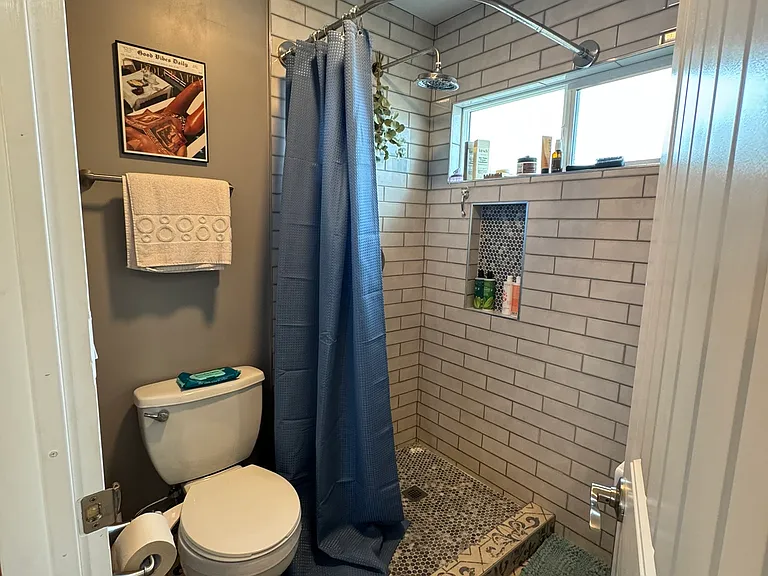 1909 E Coronado Rd #2 — Photo 26