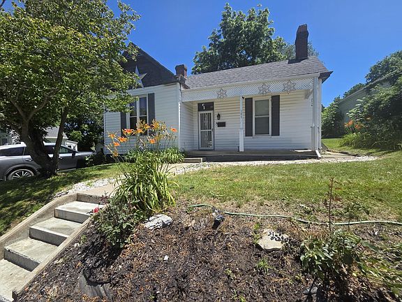 3rd image of 109 Vine St