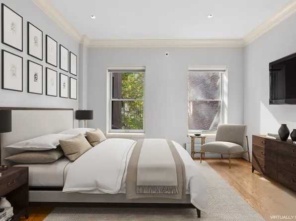 320 East 55th Street image 11 of 18