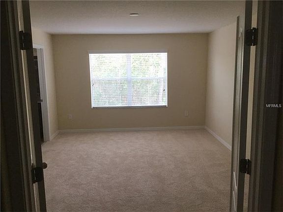 5th image of 12018 Greengate Dr