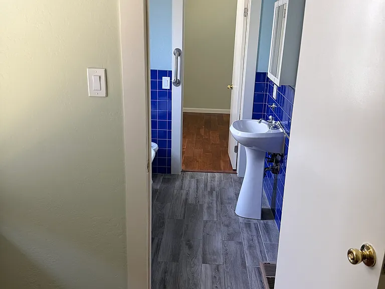 1615 Oregon St #1 — Photo 9
