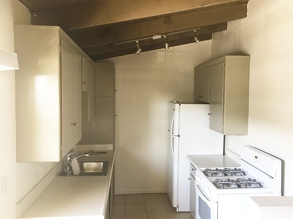 2nd image of 636 Acanto St APT 205