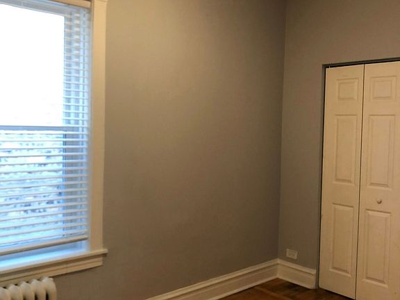4th image of 5418 N Ashland Ave #1