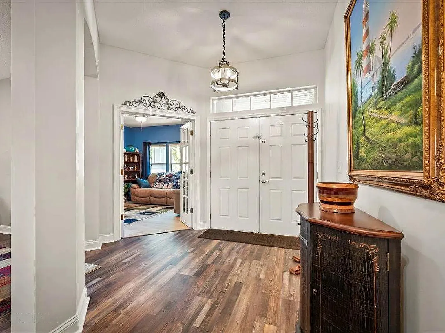 5 bed, 2641 sqft, $3,500 — Photo 4