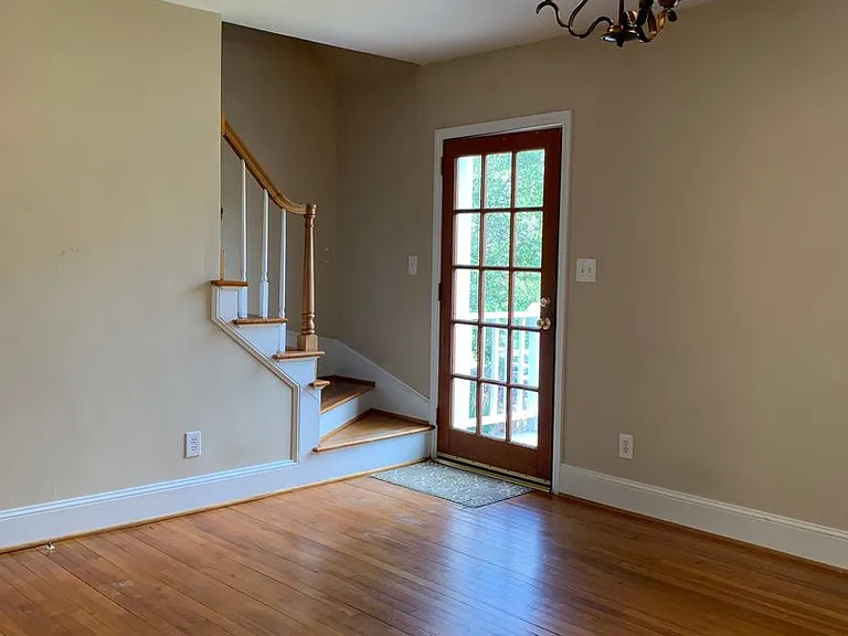 3017 Mayview Rd — Photo 4