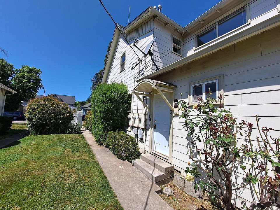 1st image of 244 1/2 N Ivy St #244-1/2