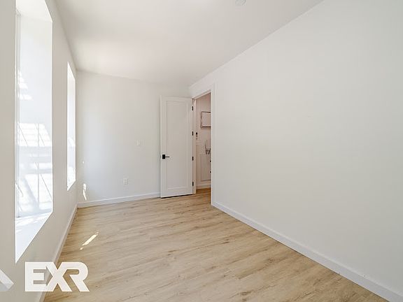 2nd image of 1691 Carroll St APT 1F