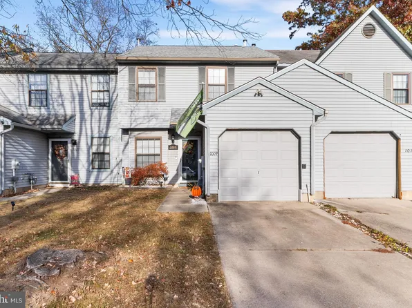 1009 Baywood Dr, Williamstown, NJ 08094