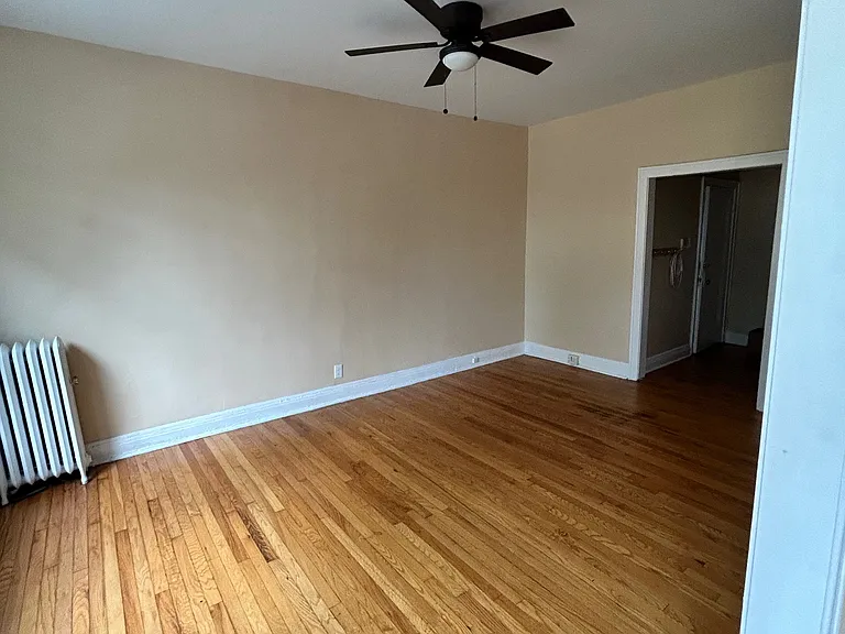 2240 W Sunnyside Ave #2 — Photo 7